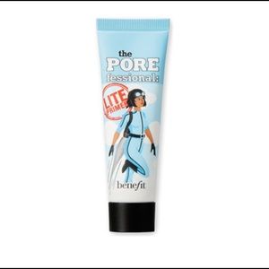 BENEFIT Porefessional Lite Primer